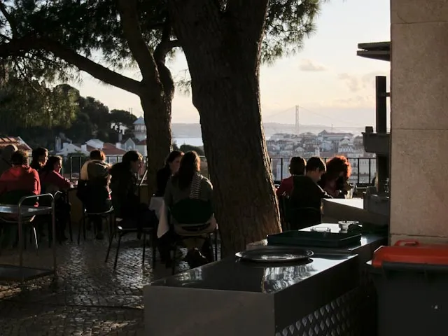 This image has an empty alt attribute; its file name is mirador-graca.jpg