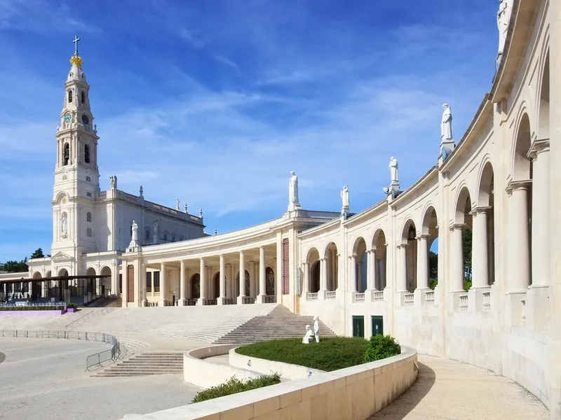 Excursión Fátima, Óbidos y Nazaré - Con Traslados y Guía en Español